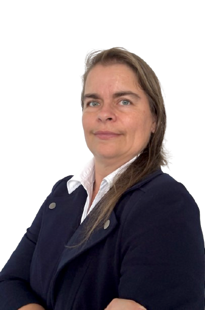 Portrait: Anita Pek — accountant and data analyst.